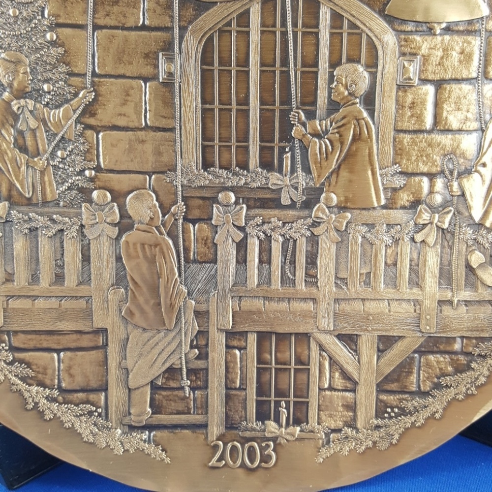 Bronze Collectible 2003 Christmas Wall Plate by Wendell August